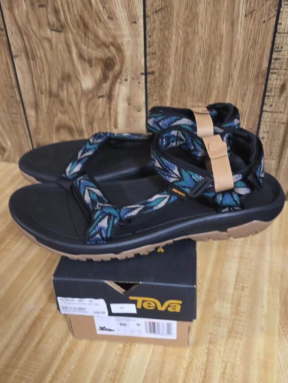 Teva Hurricane XL T2 Black Sandals w/ Teal and Light Blue Pattern- Men's Size 10